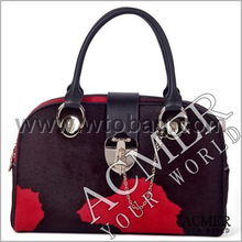 攜手埃克米爾服飾，共創(chuàng)香港箱包代理合作新機遇