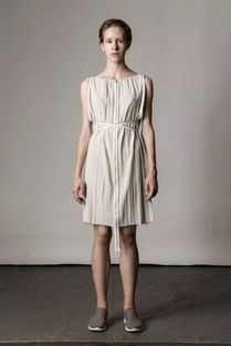 服裝界里的建筑師 用幾何褶皺詮釋建構主義，不只為三宅一生